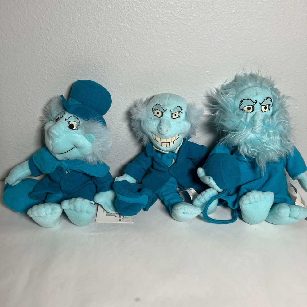 Disney Haunted Mansion hitchhiking ghosts‎ plush with tags!
